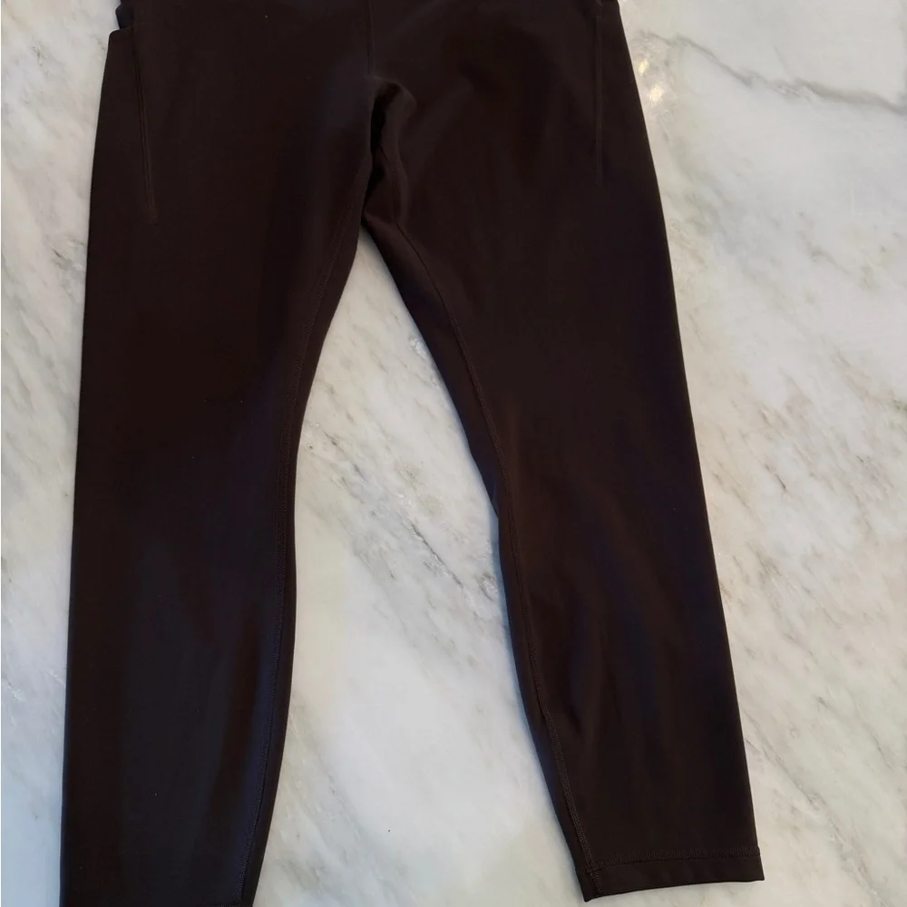 Lululemon Wunder Train Hie Rise Tight w/ Pockets 25” - Espresso - Picture 6 of 6
